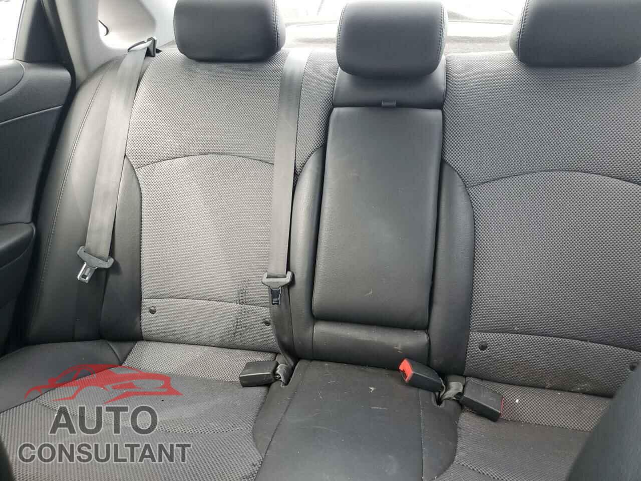 HYUNDAI SONATA 2011 - 5NPEC4AC6BH133445