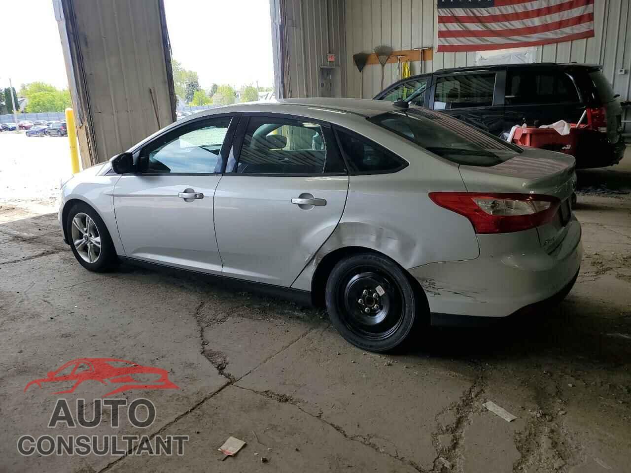 FORD FOCUS 2014 - 1FADP3F27EL195307