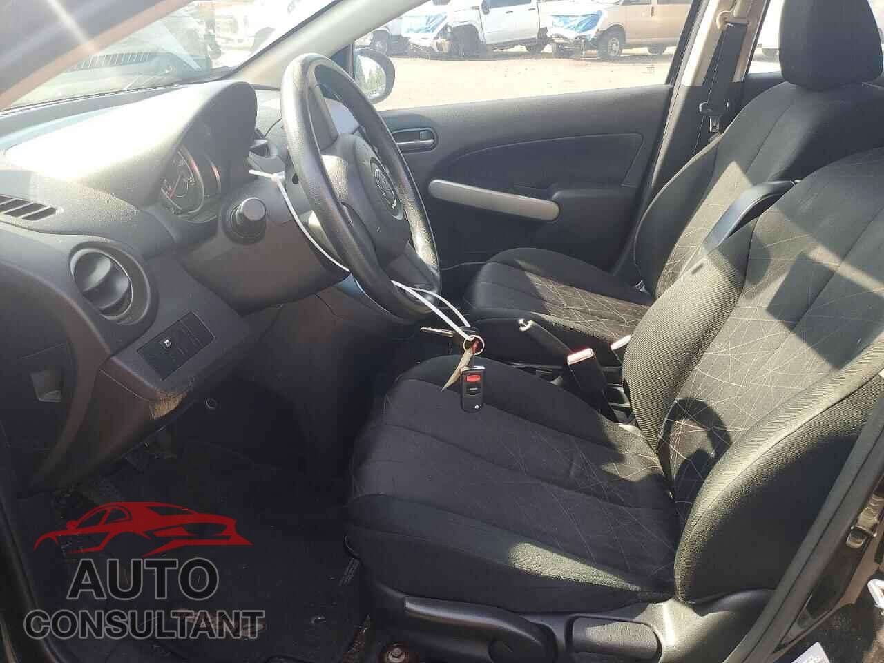 MAZDA 2 2013 - JM1DE1KZ7D0155848