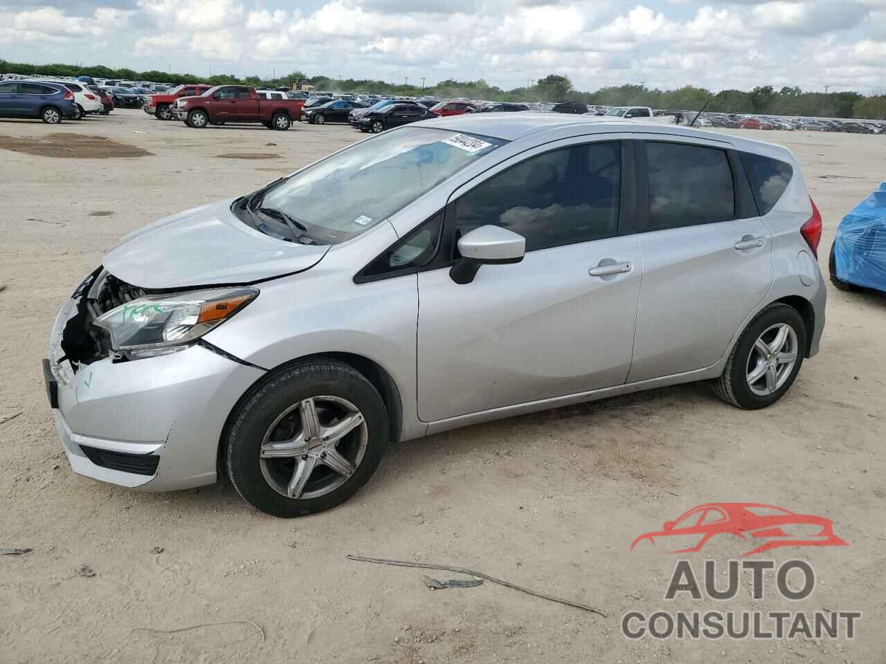 NISSAN VERSA 2017 - 3N1CE2CP4HL372932