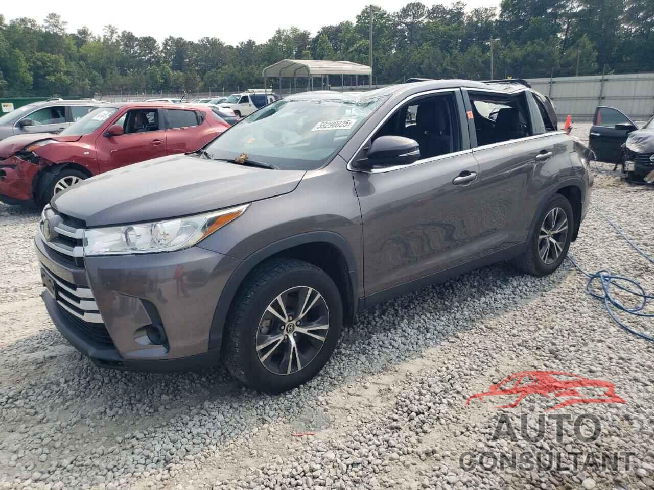 TOYOTA HIGHLANDER 2019 - 5TDBZRFH8KS947531