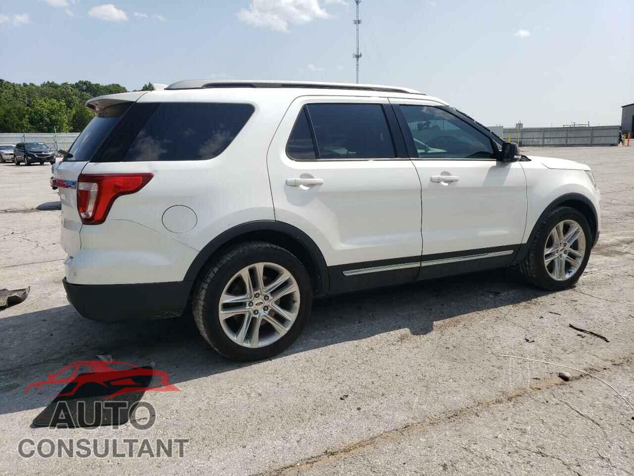 FORD EXPLORER 2017 - 1FM5K7D83HGA67909