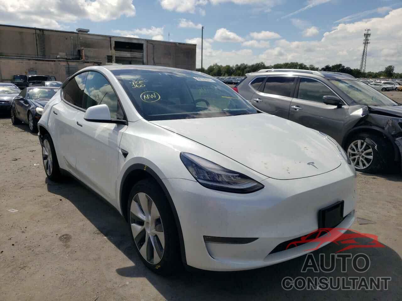 TESLA MODEL Y 2021 - 5YJYGDEE6MF077747