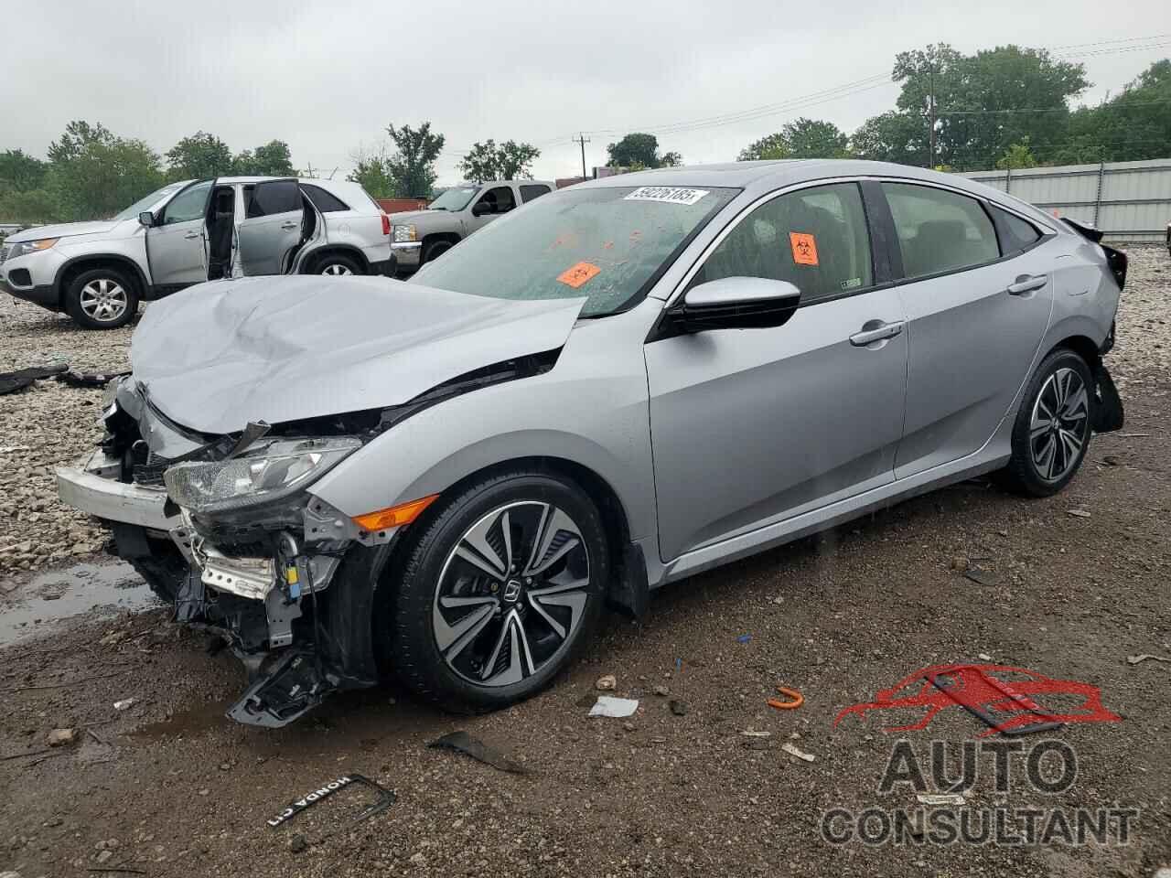 HONDA CIVIC 2018 - JHMFC1F31JX029555