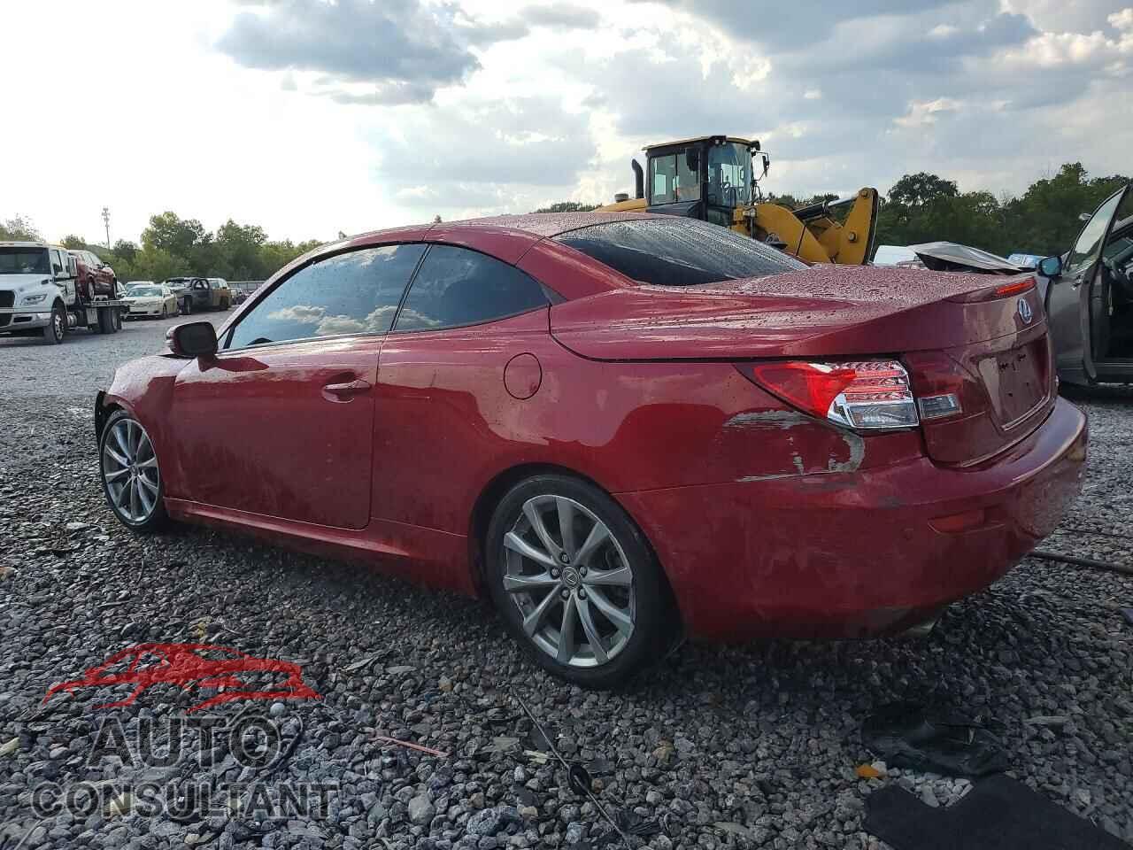 LEXUS IS 2015 - JTHFF2C22F2532895