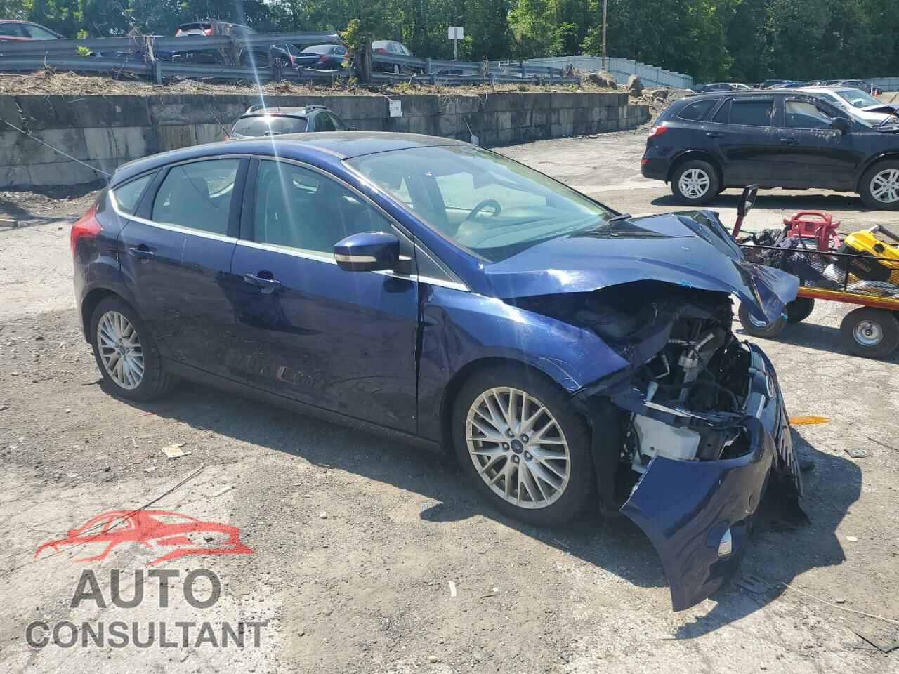 FORD FOCUS 2012 - 1FAHP3M2XCL149567