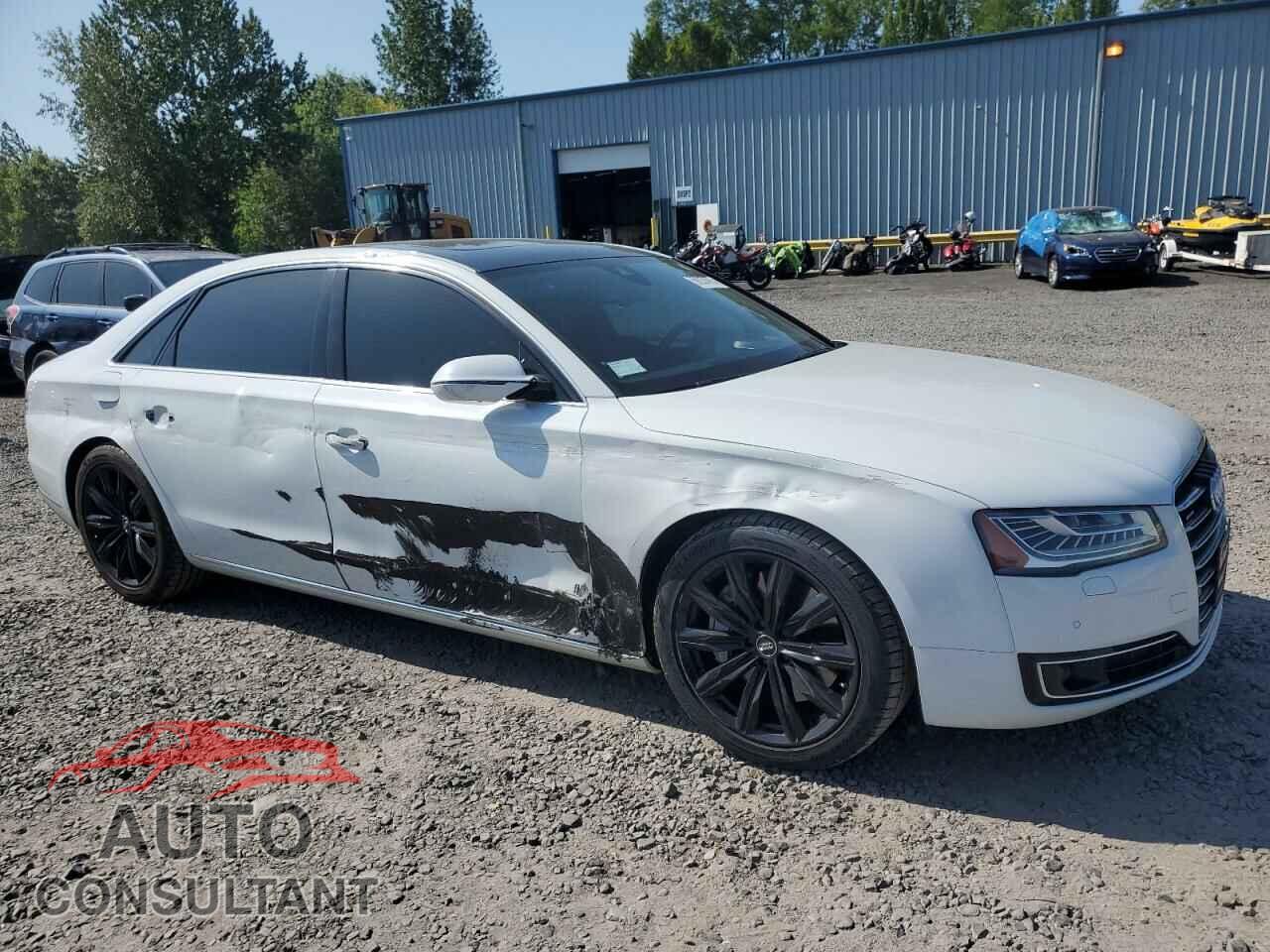 AUDI A8 2016 - WAU3RAFD5GN004283