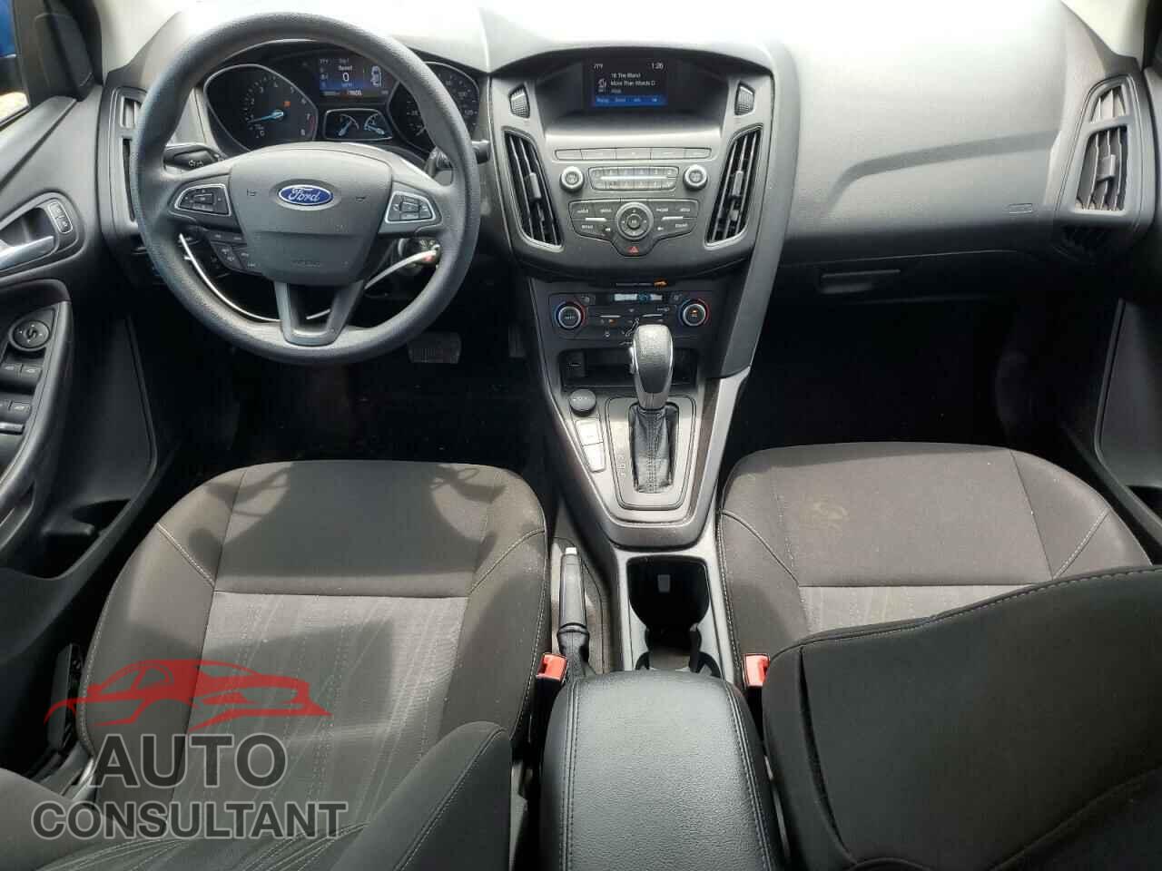FORD FOCUS 2018 - 1FADP3FEXJL282378