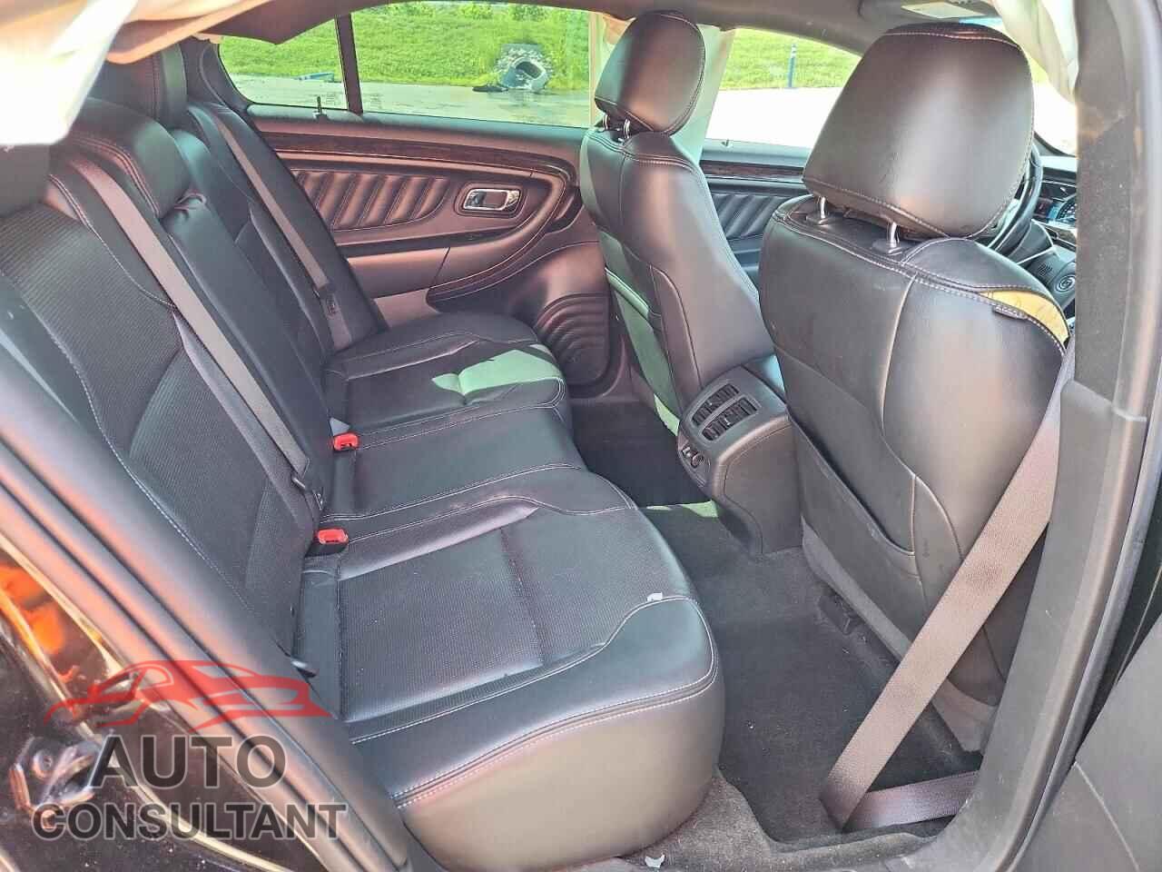 FORD TAURUS 2013 - 1FAHP2F80DG113196