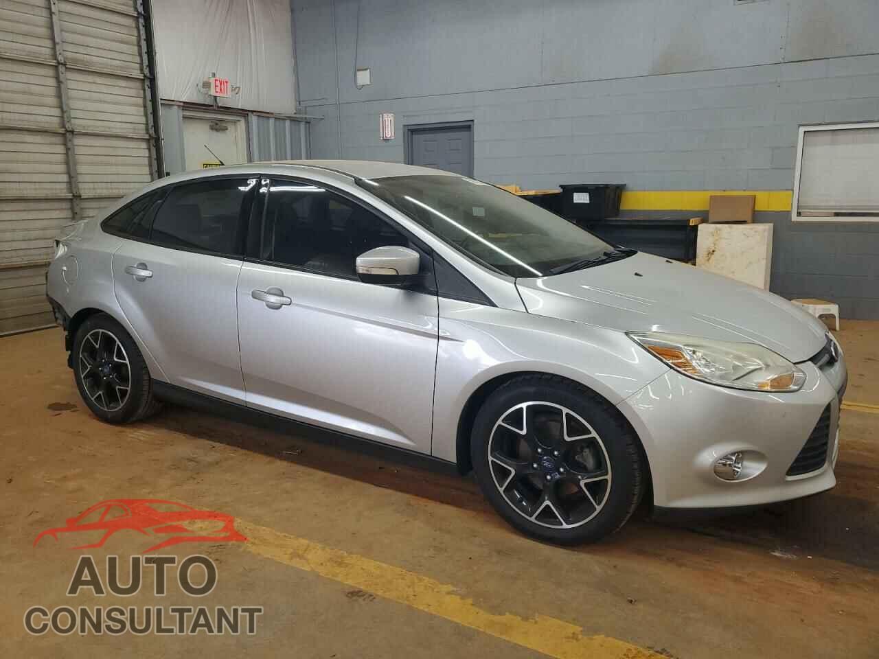 FORD FOCUS 2014 - 1FADP3F23EL167522
