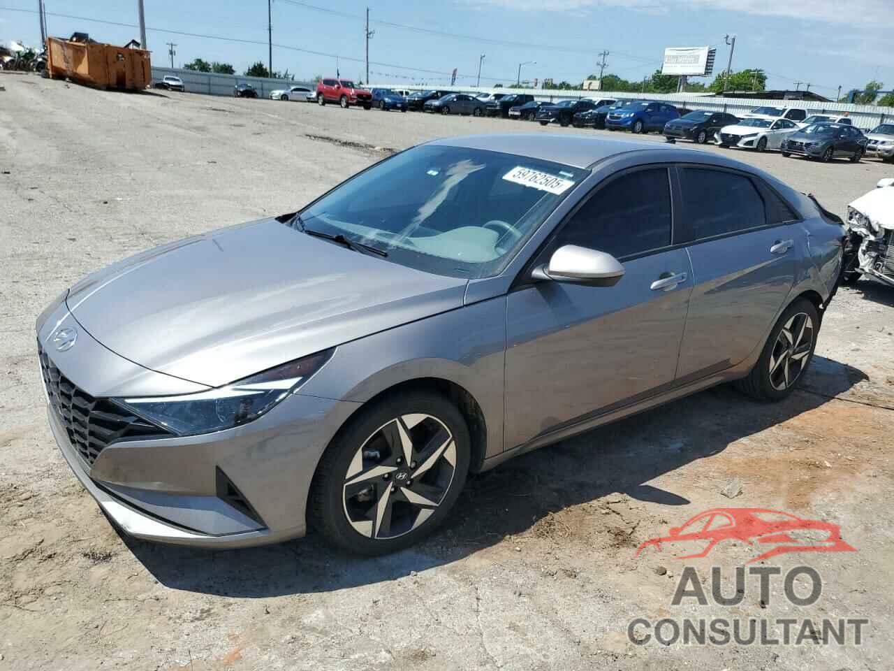 HYUNDAI ELANTRA 2023 - KMHLS4AG3PU620351