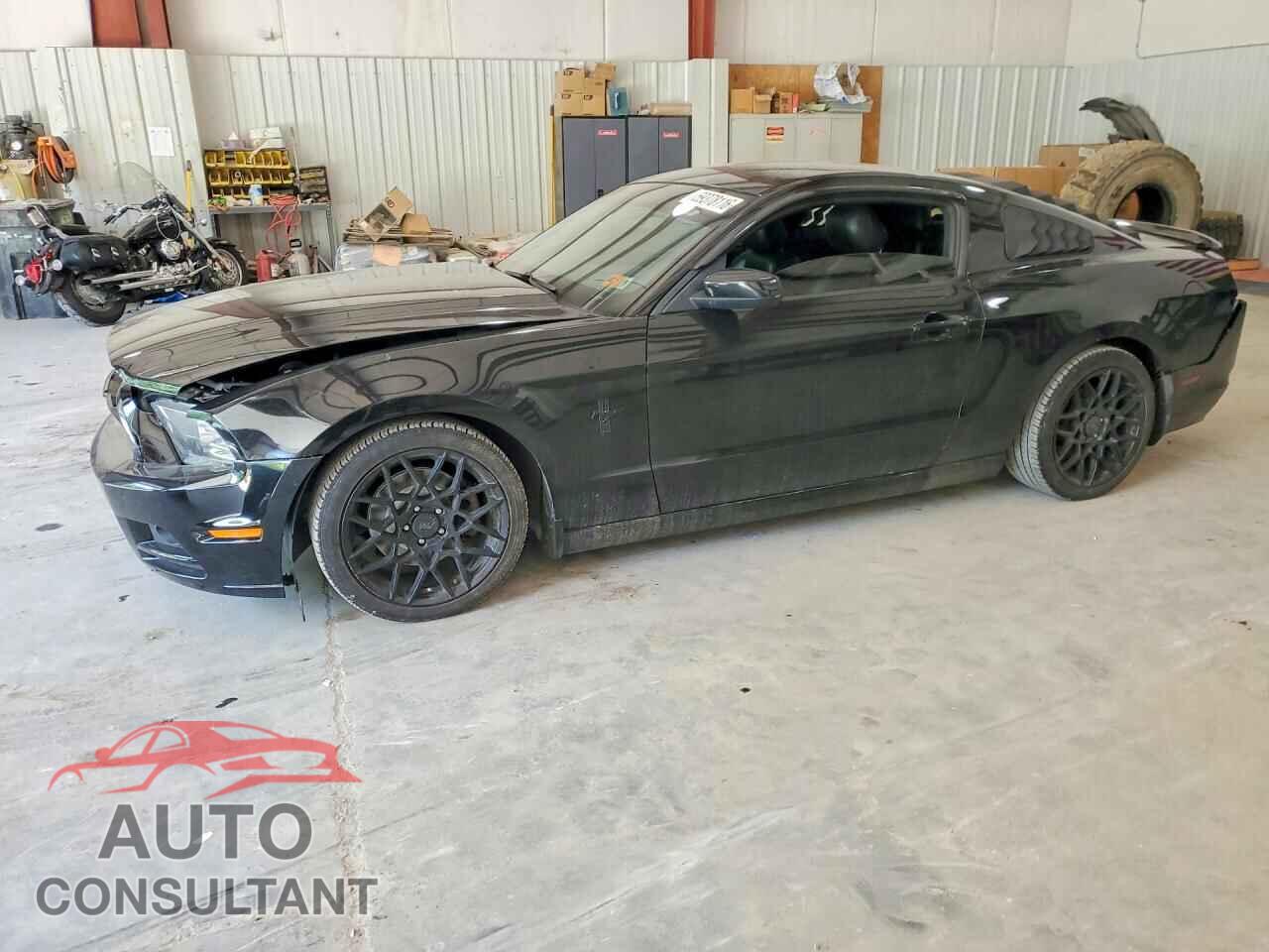 FORD MUSTANG 2014 - 1ZVBP8AM4E5303696