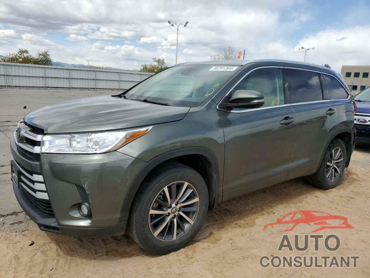 TOYOTA HIGHLANDER 2018 - 5TDJZRFH9JS810446