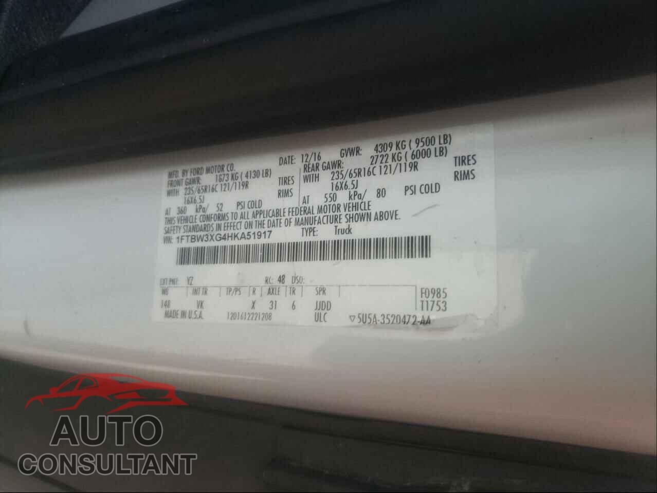 FORD TRANSIT CO 2017 - 1FTBW3XG4HKA51917