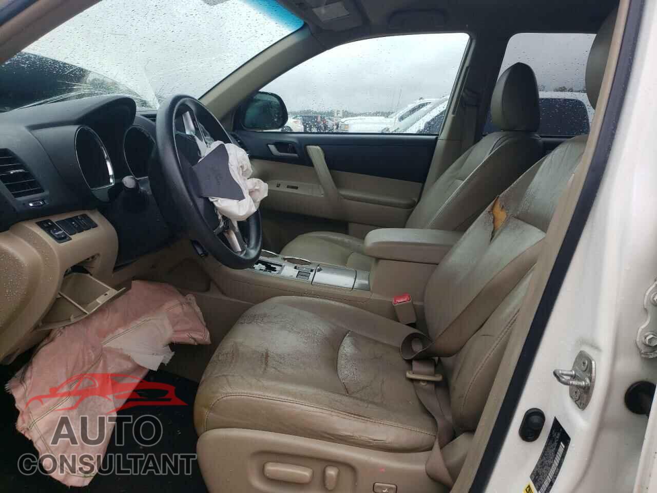 TOYOTA HIGHLANDER 2011 - 5TDZK3EH6BS044859