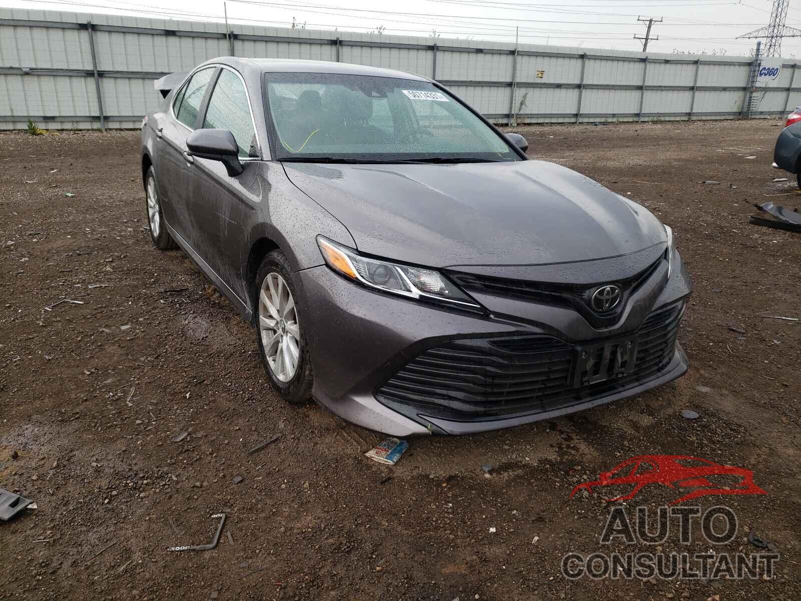 TOYOTA CAMRY 2018 - 4T1B11HK4JU524503