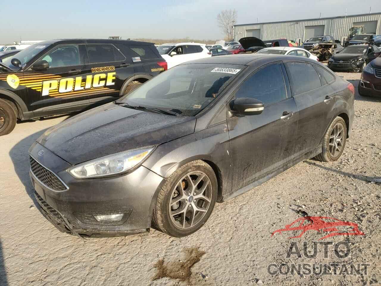 FORD FOCUS 2016 - 1FADP3F26GL262613