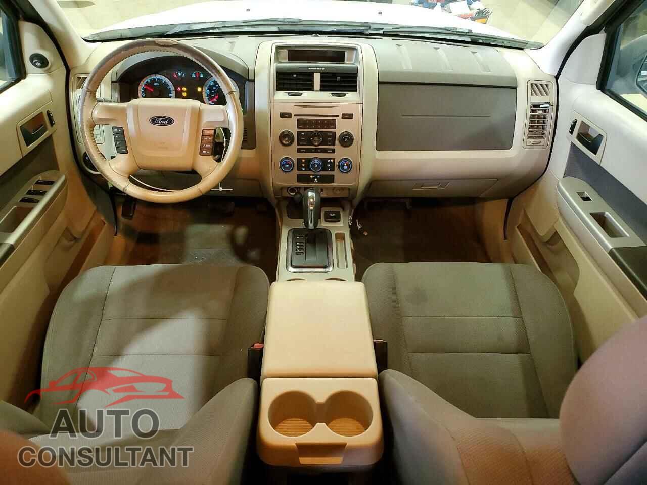 FORD ESCAPE 2009 - 1FMCU59349KC19181