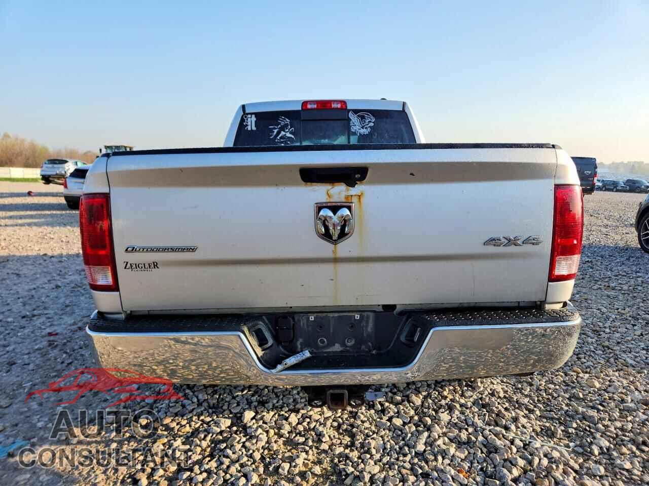 DODGE RAM 1500 2012 - 1C6RD7GT2CS118698