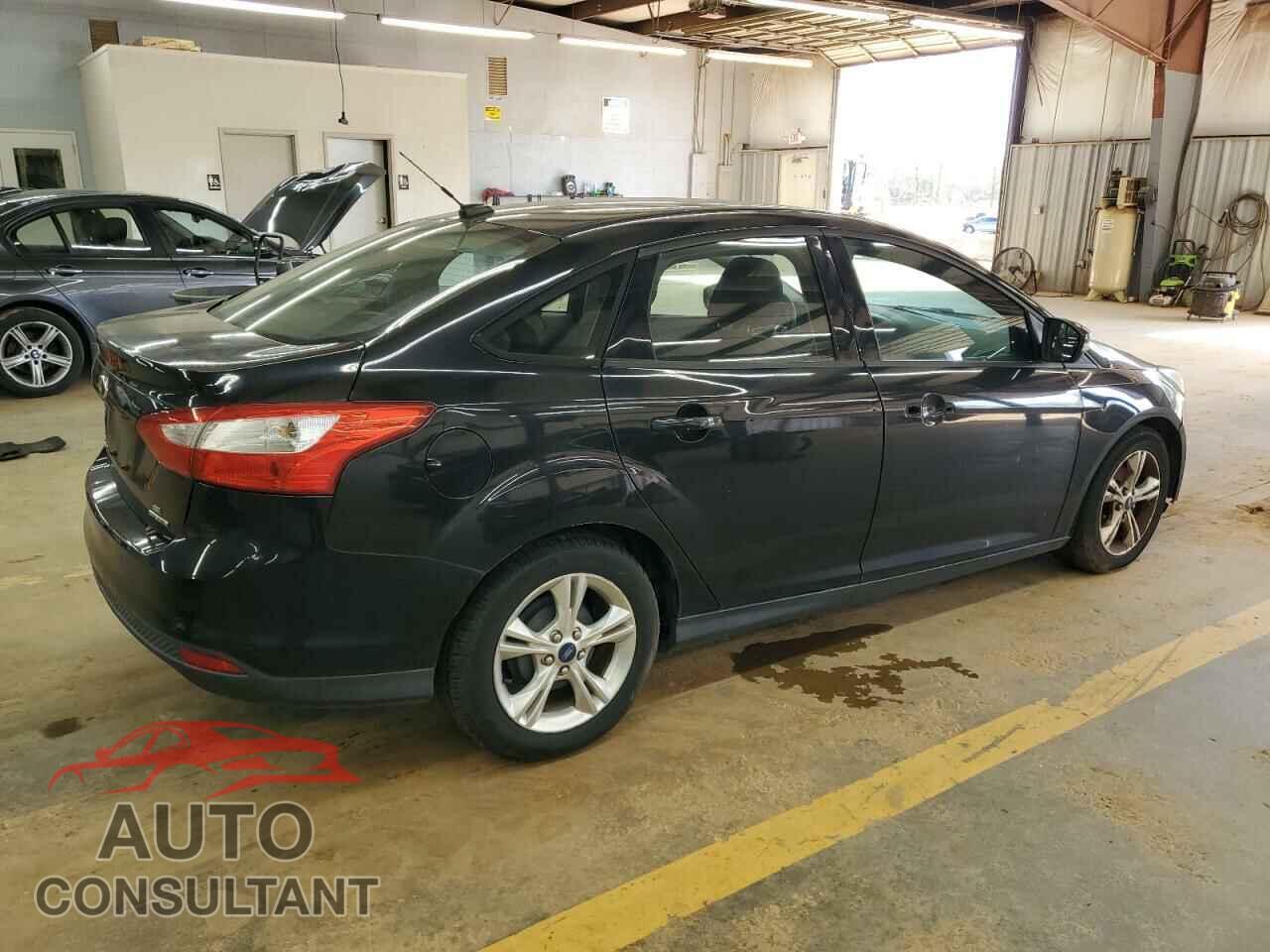 FORD FOCUS 2014 - 1FADP3F28EL158024