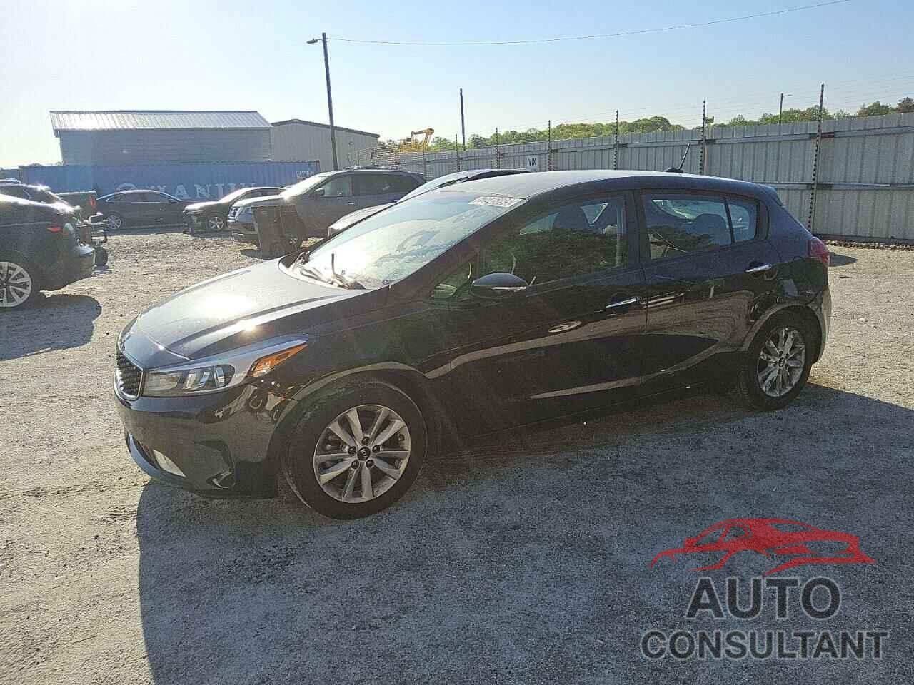 KIA FORTE 2017 - KNAFK5A85H5708925