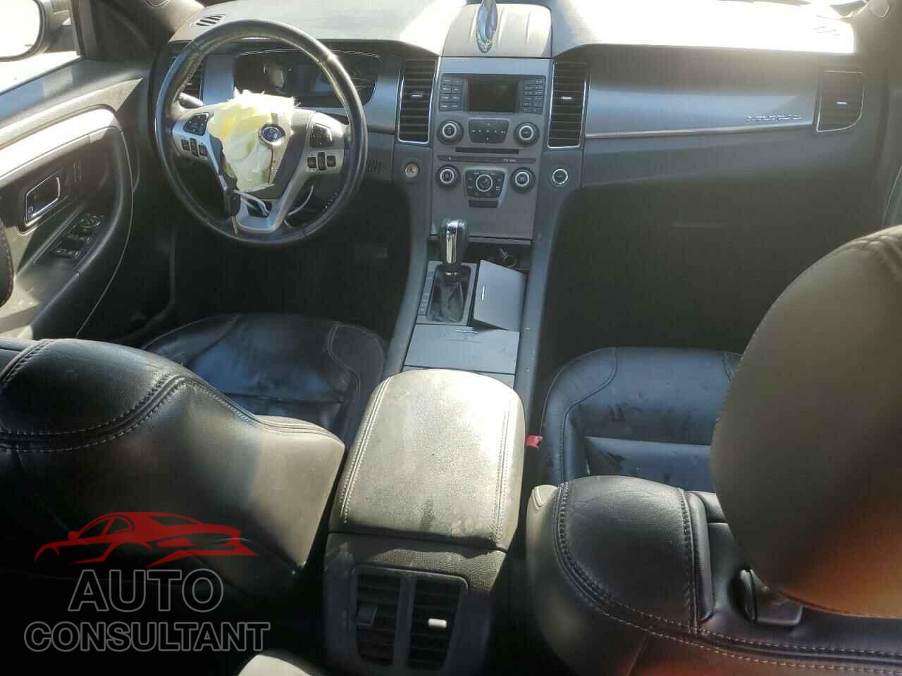 FORD TAURUS 2014 - 1FAHP2E88EG179093