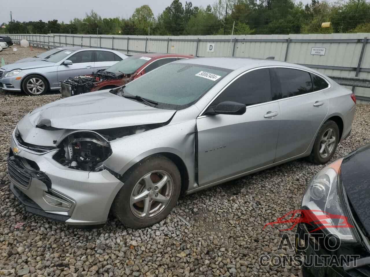 CHEVROLET MALIBU 2018 - 1G1ZB5ST5JF248872