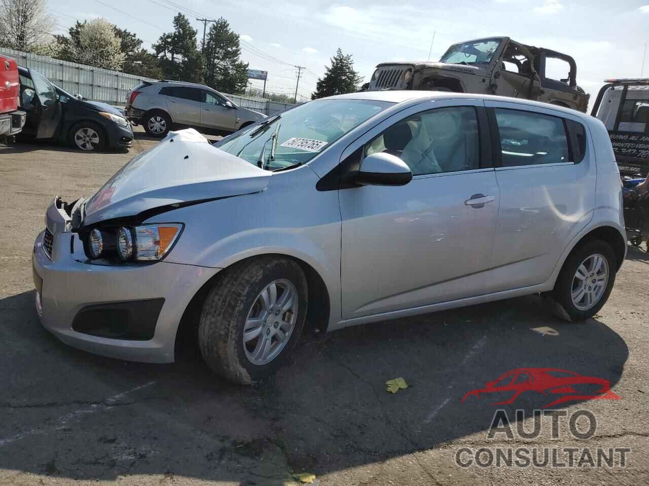 CHEVROLET SONIC 2016 - 1G1JC6SH1G4126669