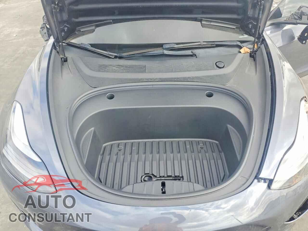 TESLA MODEL 3 2022 - 5YJ3E1EB8NF354985