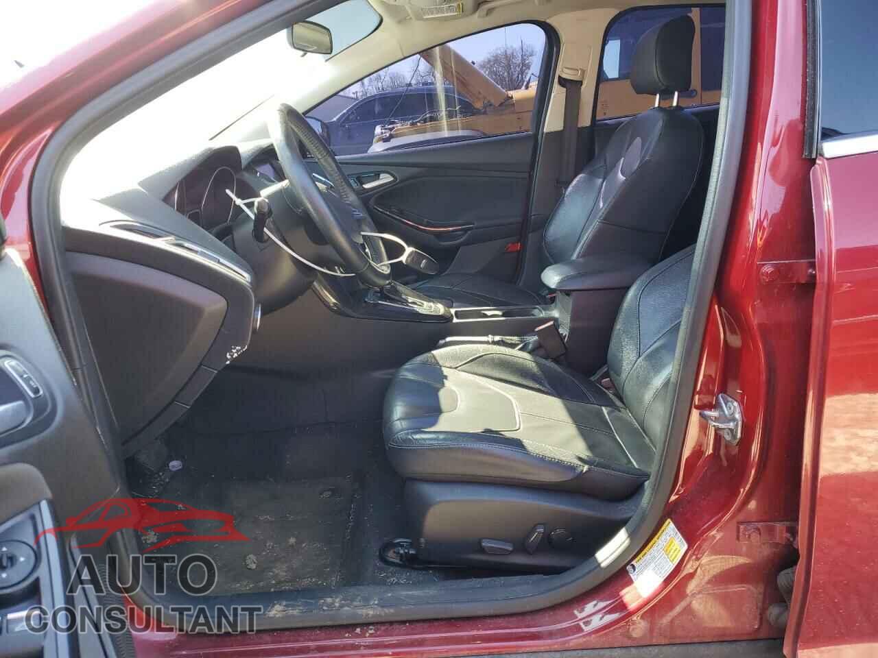 FORD FOCUS 2015 - 1FADP3J27FL298932