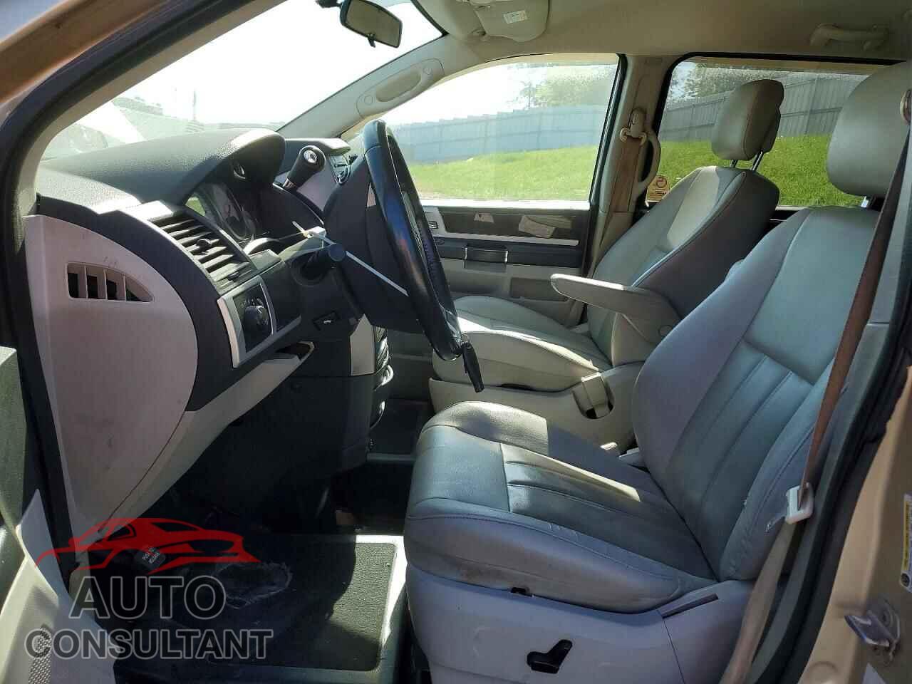 DODGE CARAVAN 2010 - 2D4RN5DX7AR294231