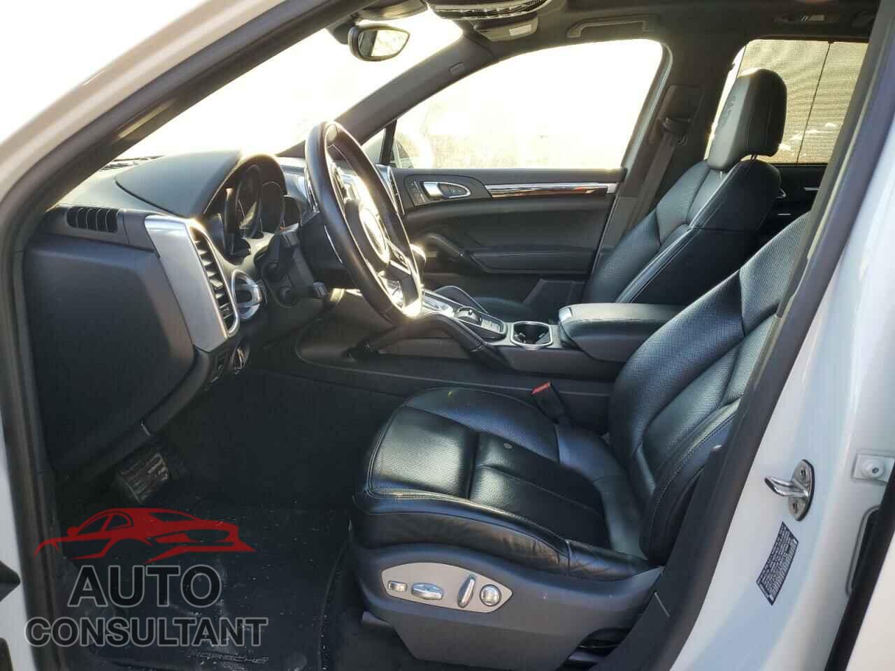 PORSCHE CAYENNE 2017 - WP1AA2A23HKA91129