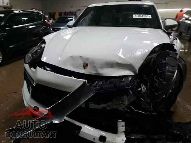 PORSCHE CAYENNE 2019 - WP1AA2AY1KDA04408