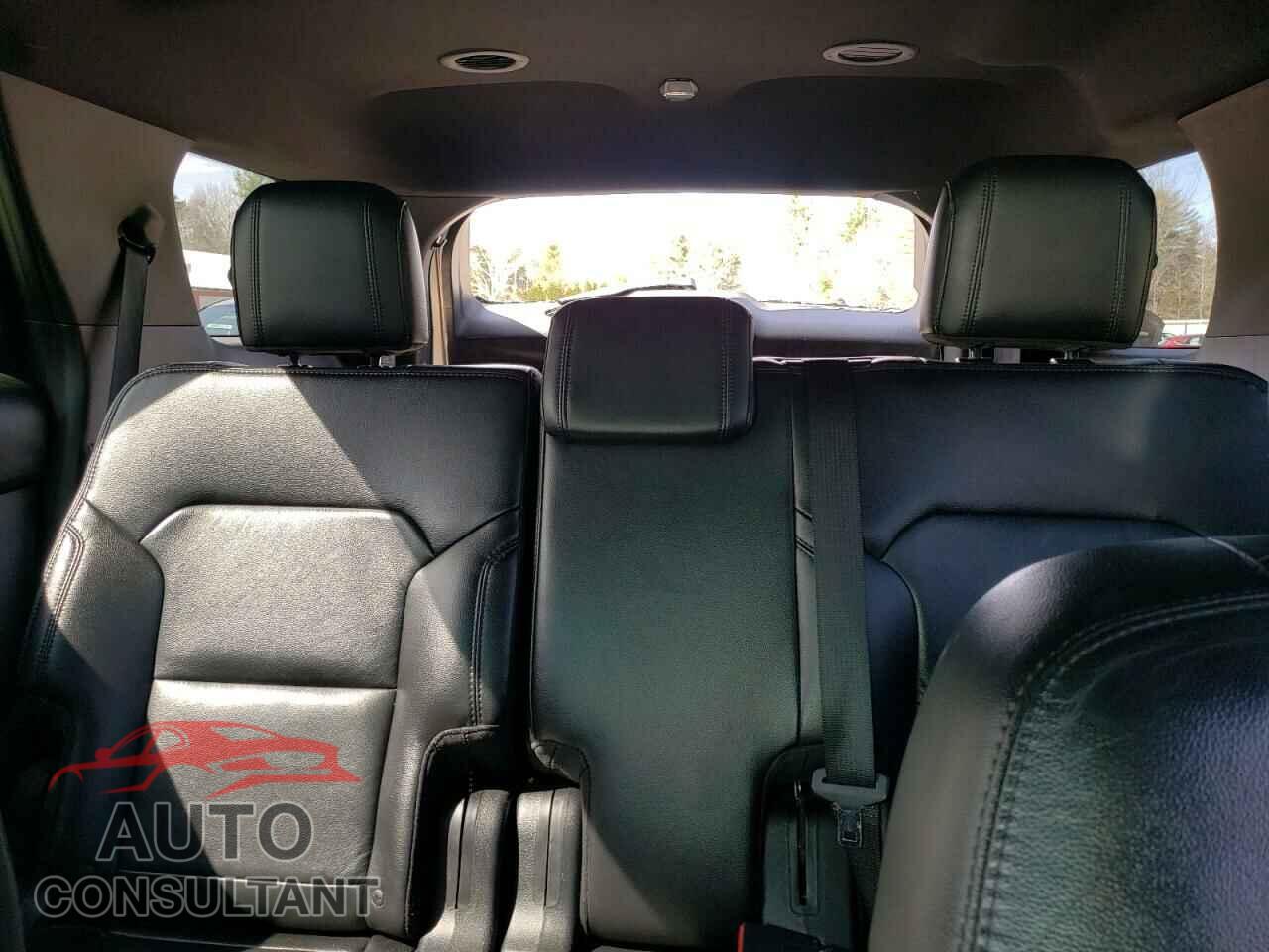 FORD EXPLORER 2017 - 1FM5K8DHXHGB76941