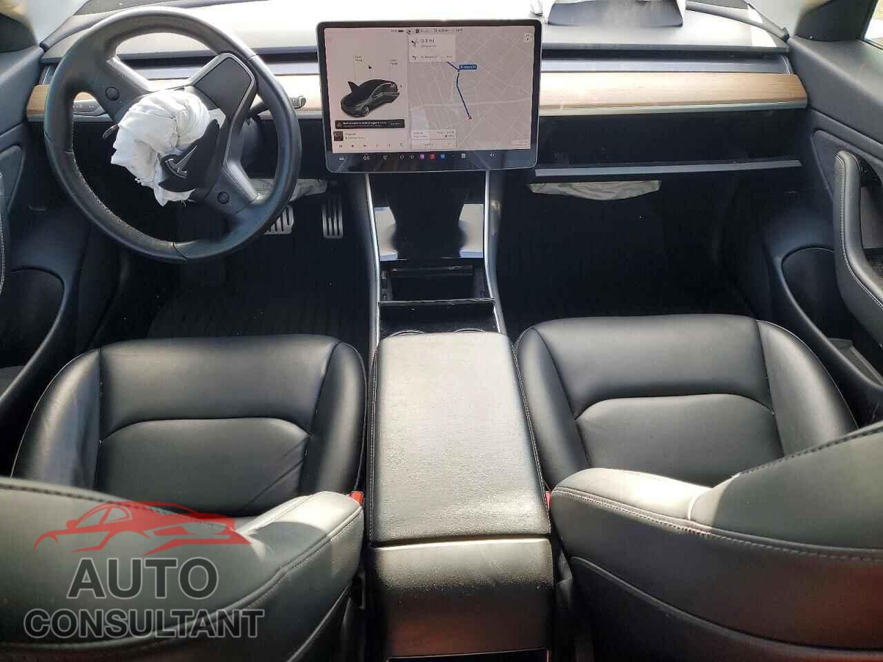 TESLA MODEL 3 2019 - 5YJ3E1EB3KF413470
