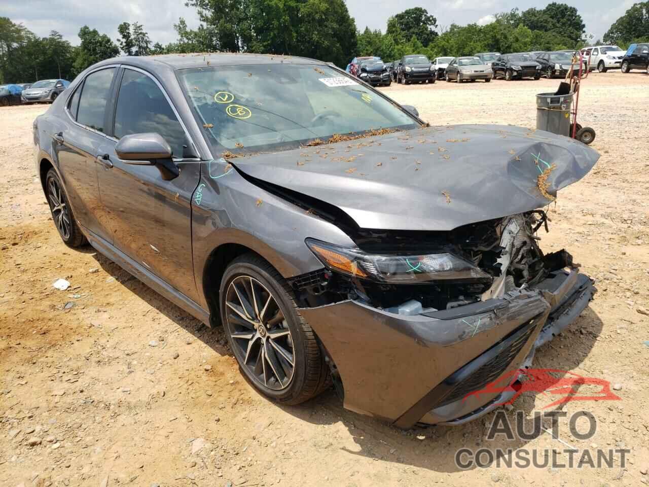 TOYOTA CAMRY 2022 - 4T1G11AK2NU018917