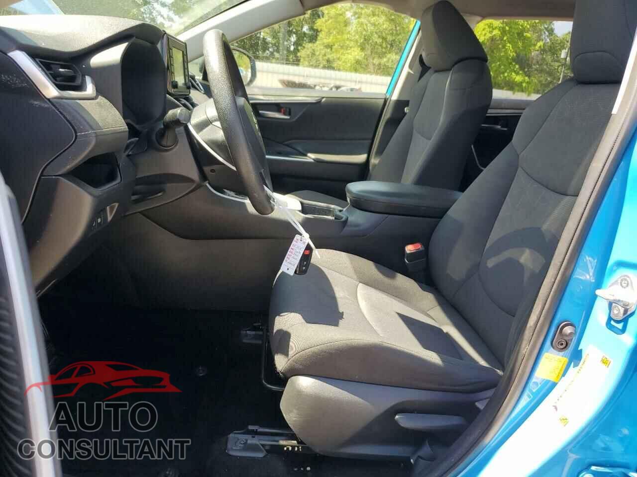 TOYOTA RAV4 2019 - JTMP1RFV2KD036674