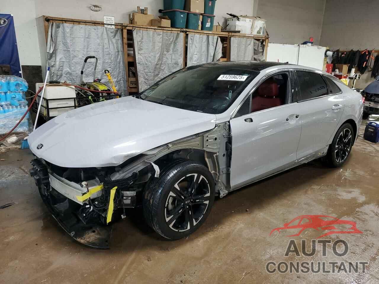 KIA K5 2021 - 5XXG64J27MG037149