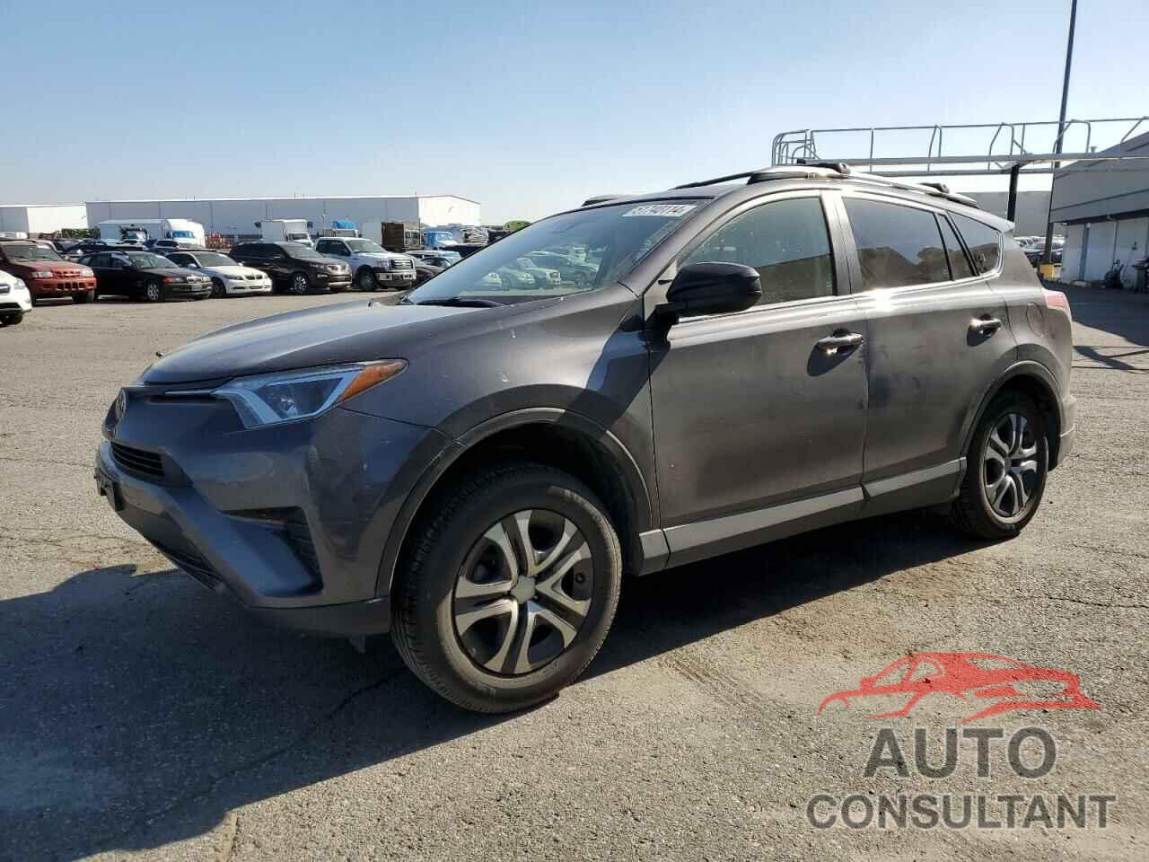 TOYOTA RAV4 2017 - JTMBFREV4HJ174854