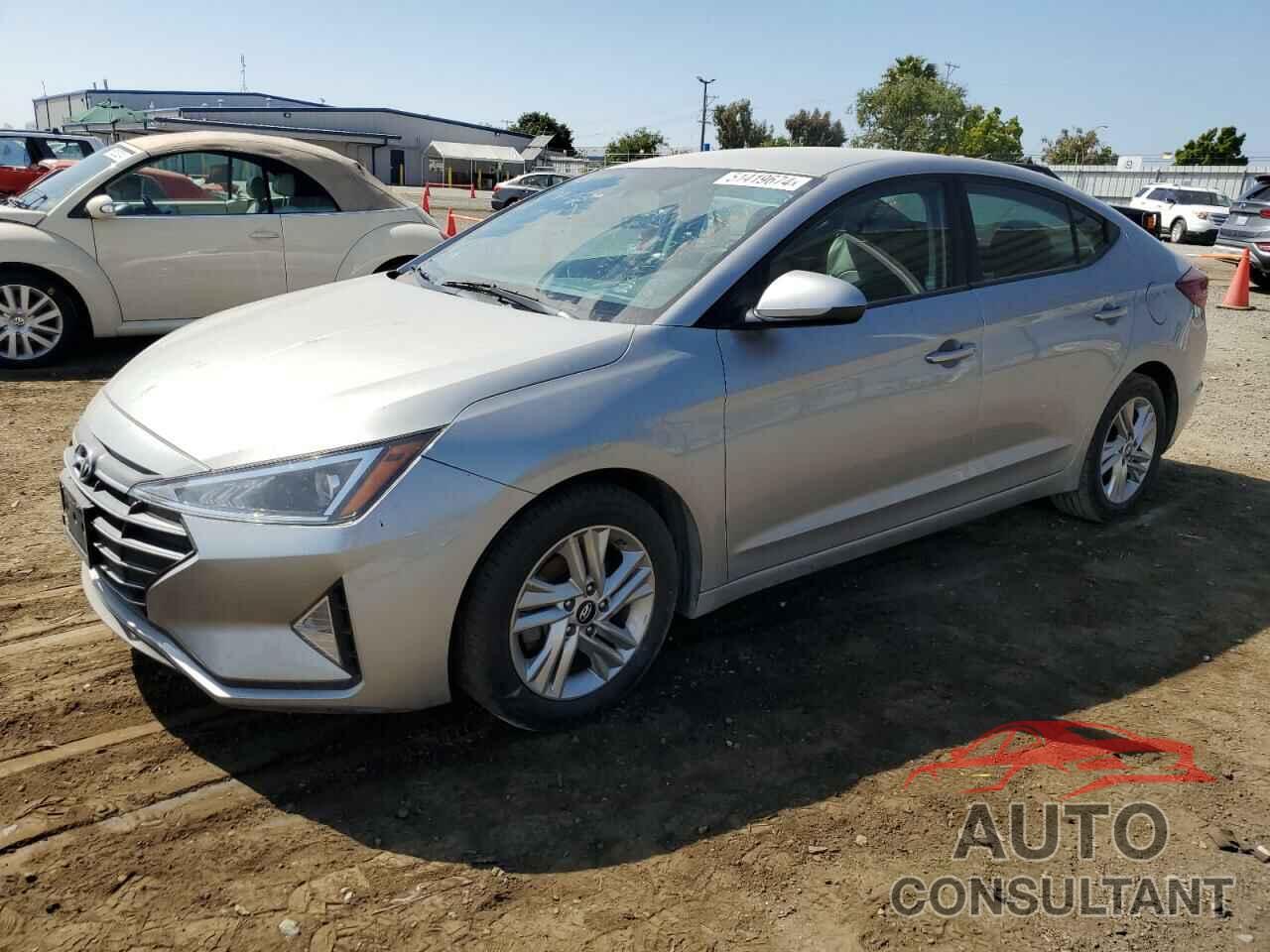 HYUNDAI ELANTRA 2020 - 5NPD84LF7LH576869