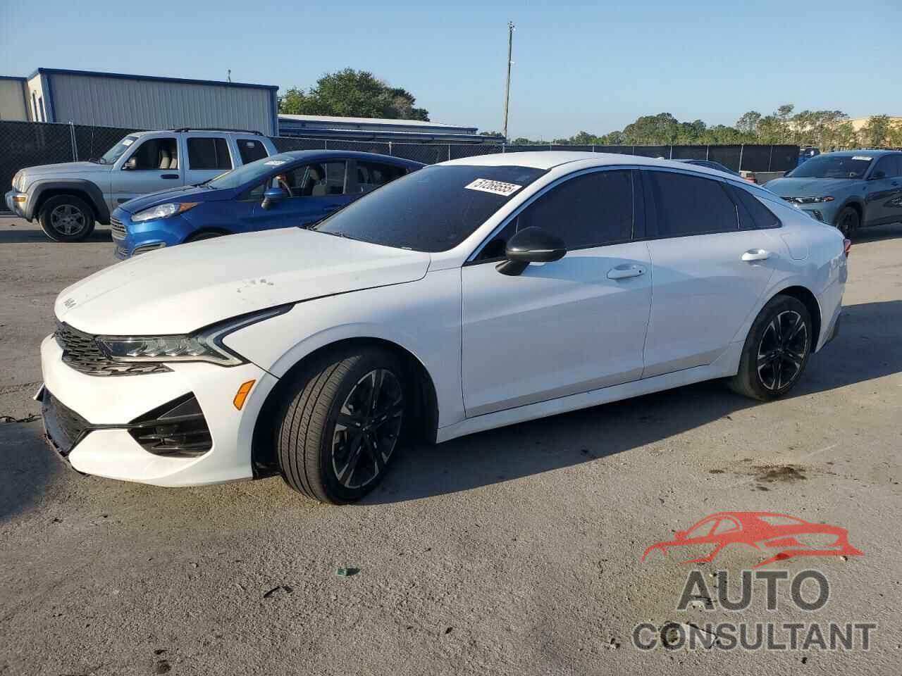KIA K5 2022 - 5XXG64J22NG092030