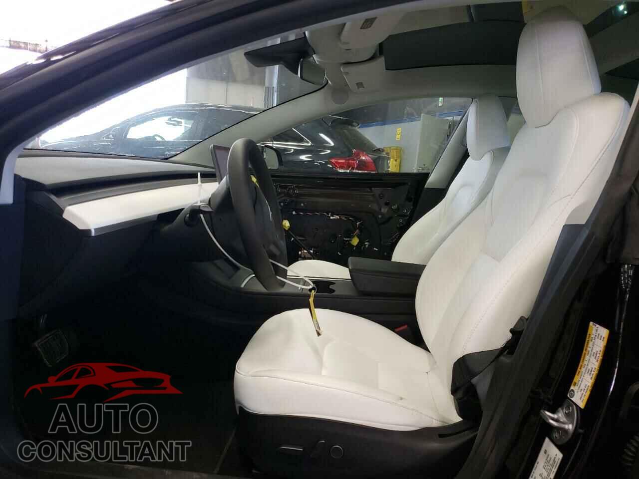 TESLA MODEL 3 2023 - 5YJ3E1EB3PF707796