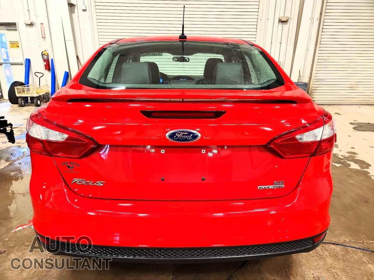 FORD FOCUS 2014 - 1FADP3F28EL205066