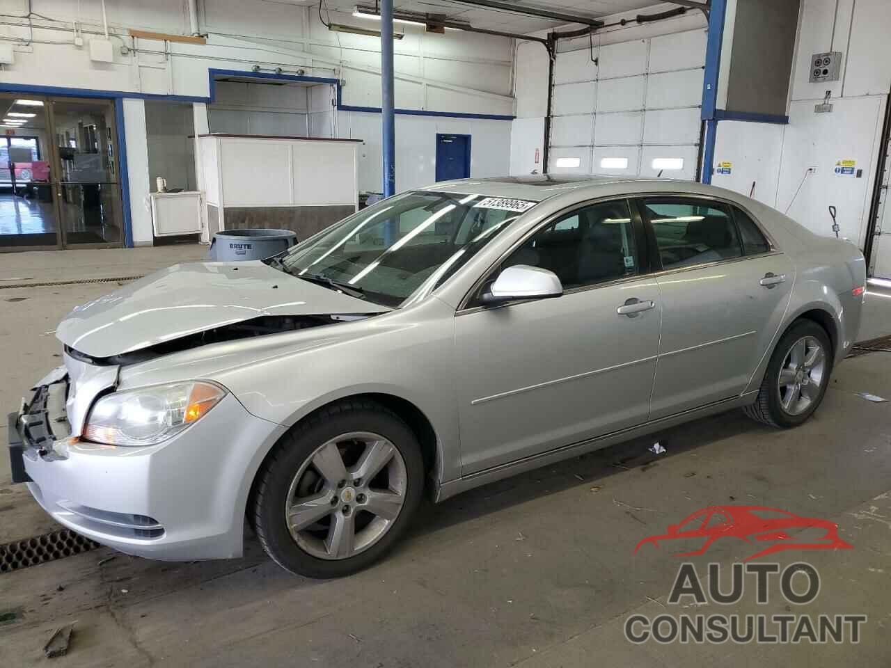 CHEVROLET MALIBU 2011 - 1G1ZD5E11BF150296