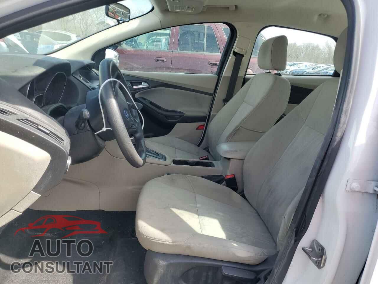 FORD FOCUS 2016 - 1FADP3F24GL208906