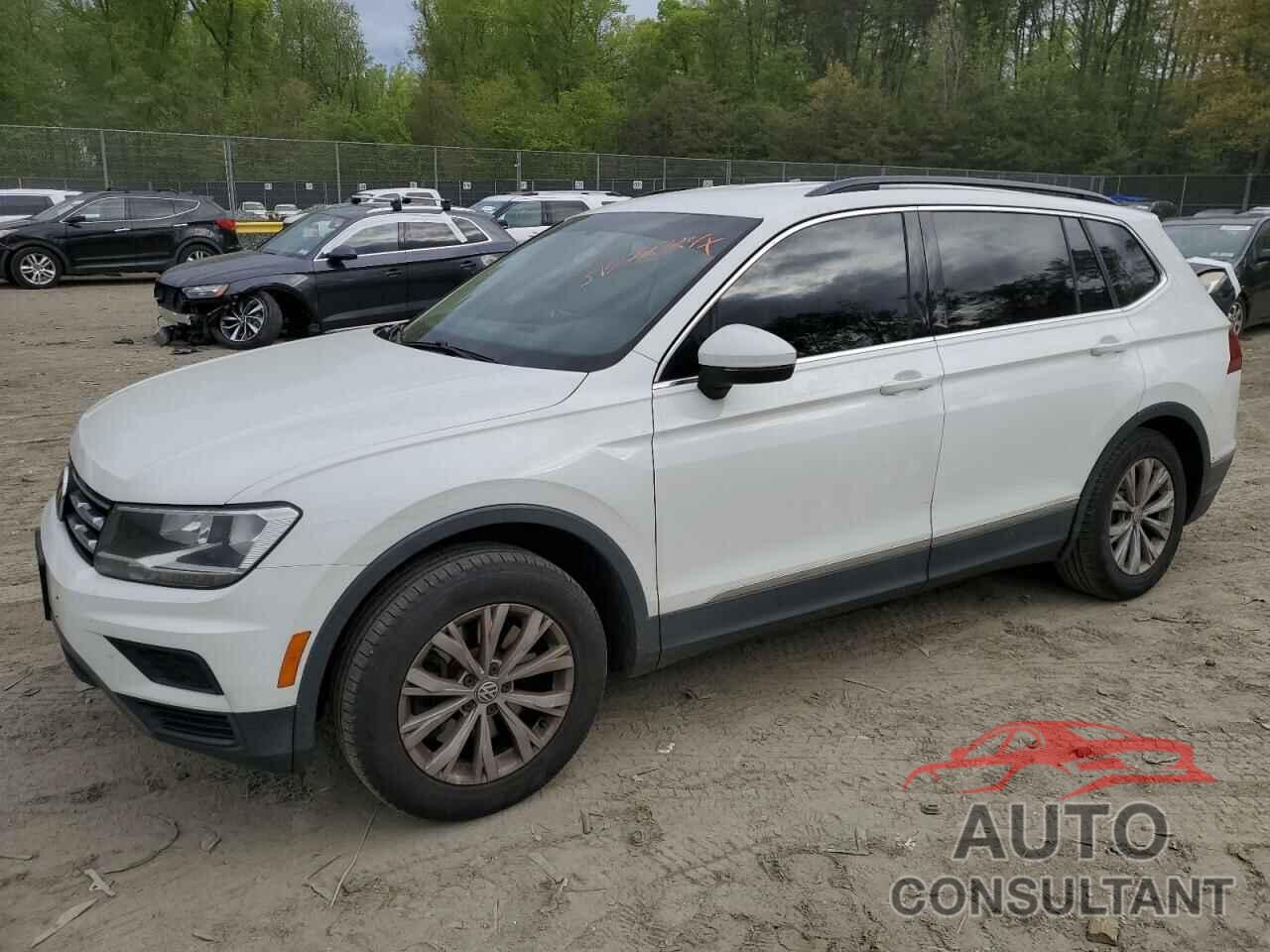 VOLKSWAGEN TIGUAN 2018 - 3VV2B7AXXJM145828