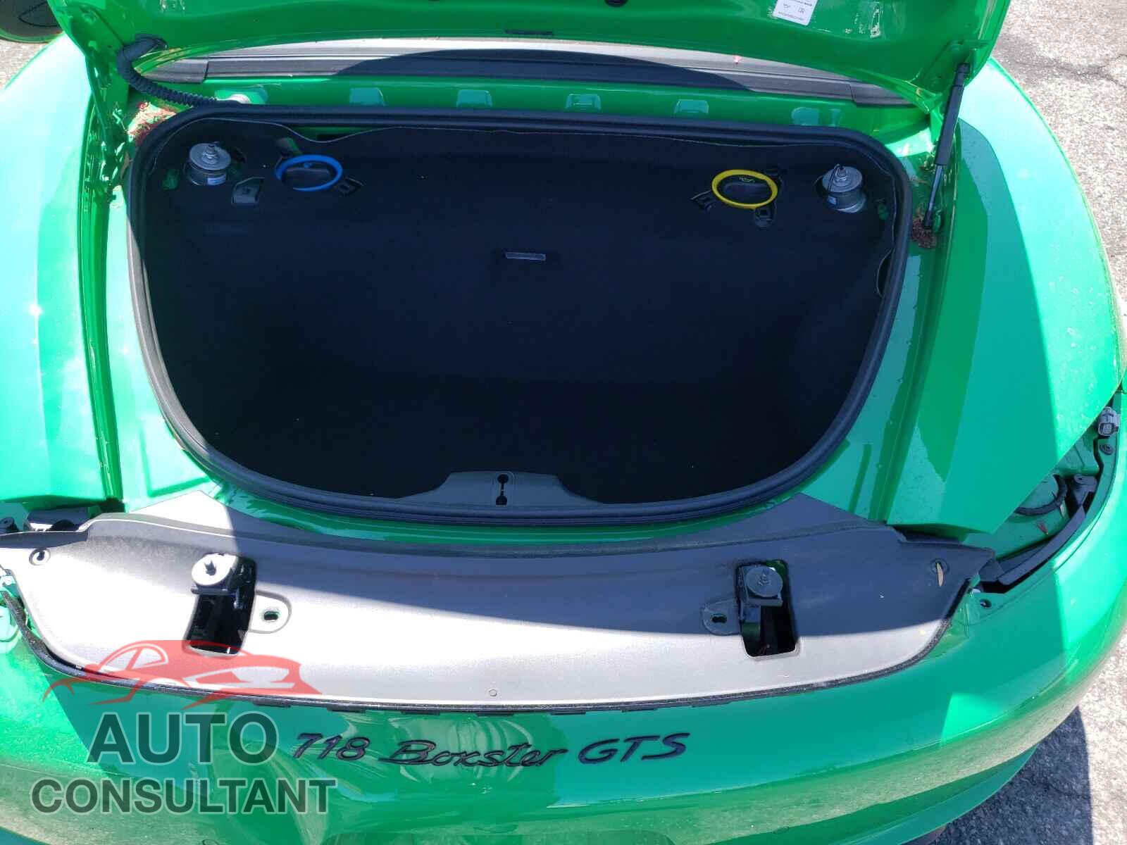 PORSCHE BOXSTER 2021 - WP0CD2A80MS232240