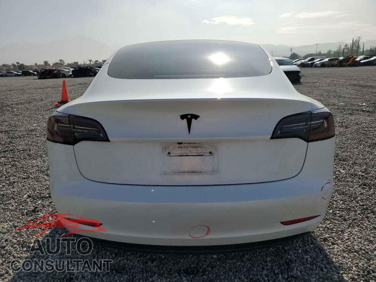 TESLA MODEL 3 2023 - 5YJ3E1EA5PF548254