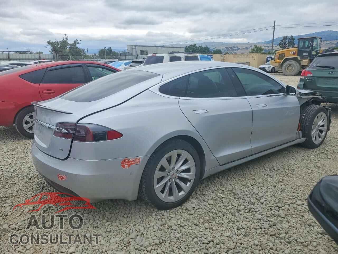 TESLA MODEL S 2017 - 5YJSA1E1XHF197009