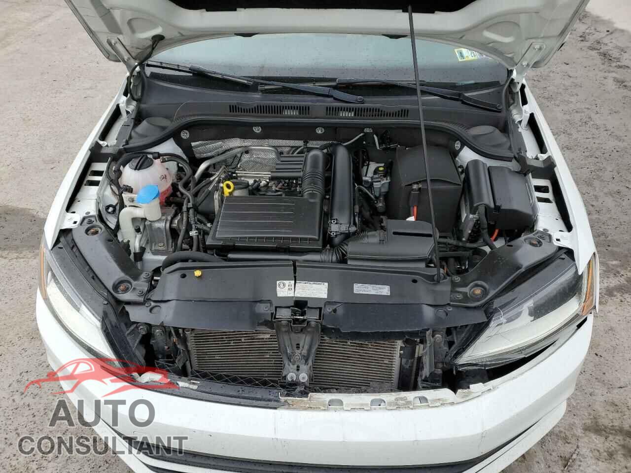 VOLKSWAGEN JETTA 2017 - 3VWDB7AJ7HM255603